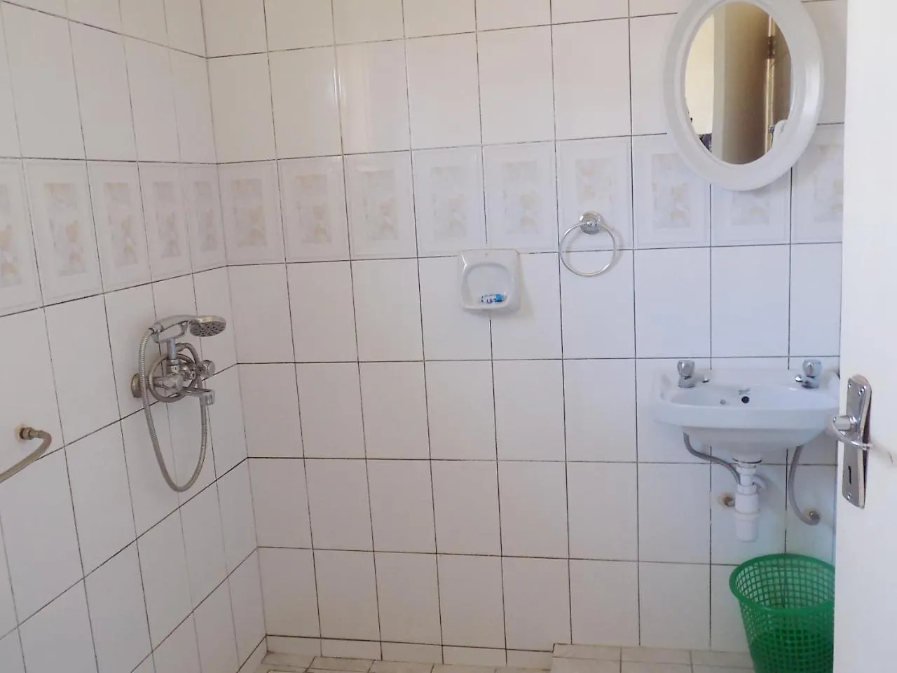 Manhattan Guesthouse קמפאלה 2*,  אוגנדה